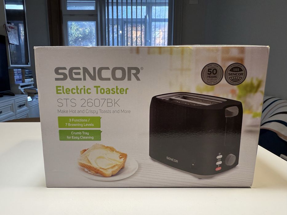 Нов тостер, неотварян