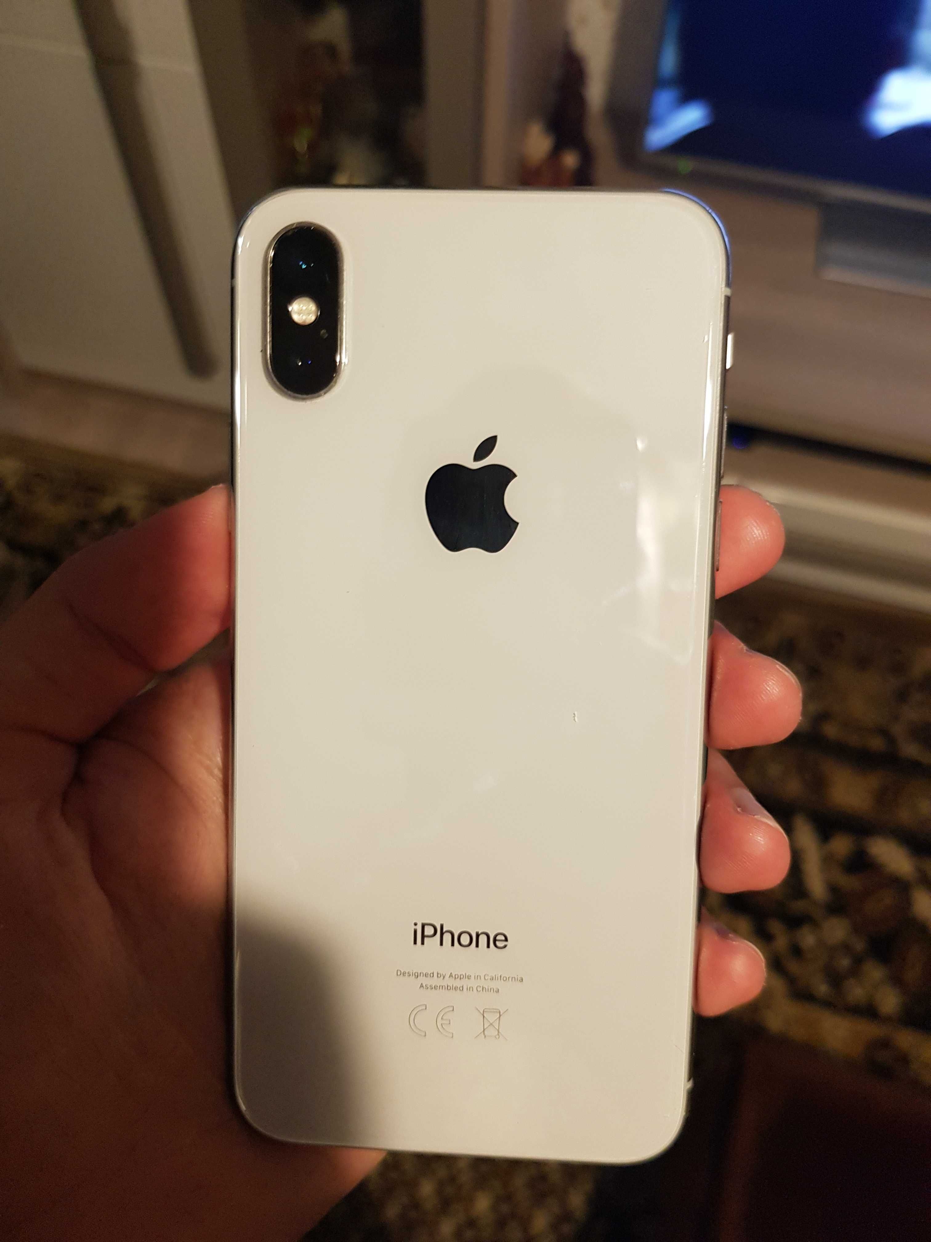 Продавам Iphone X