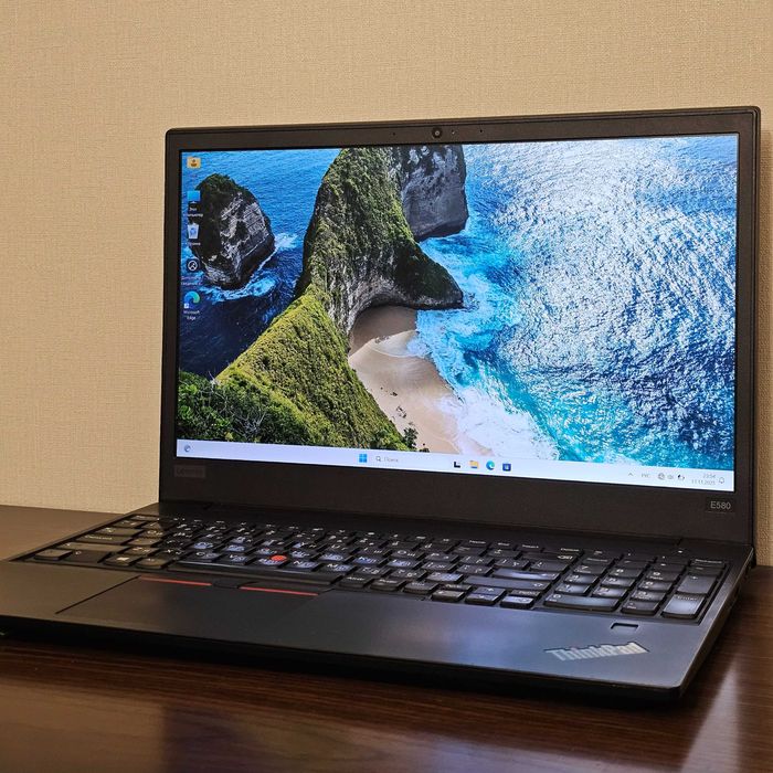 Ноутбук Lenovo E580 (15.6 ", FHD 1920x1080 (16:9), Core i5, 8 Гб, HDD)