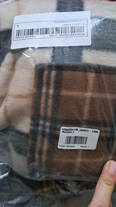 Jacheta tip camasa, dama noua