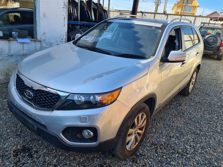 Dezmembrari dezmembrez  Kia Sorento II 2.2 D 2009-2015
