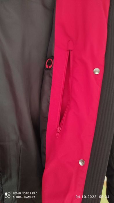 Geaca de iarna, neagra, nouă