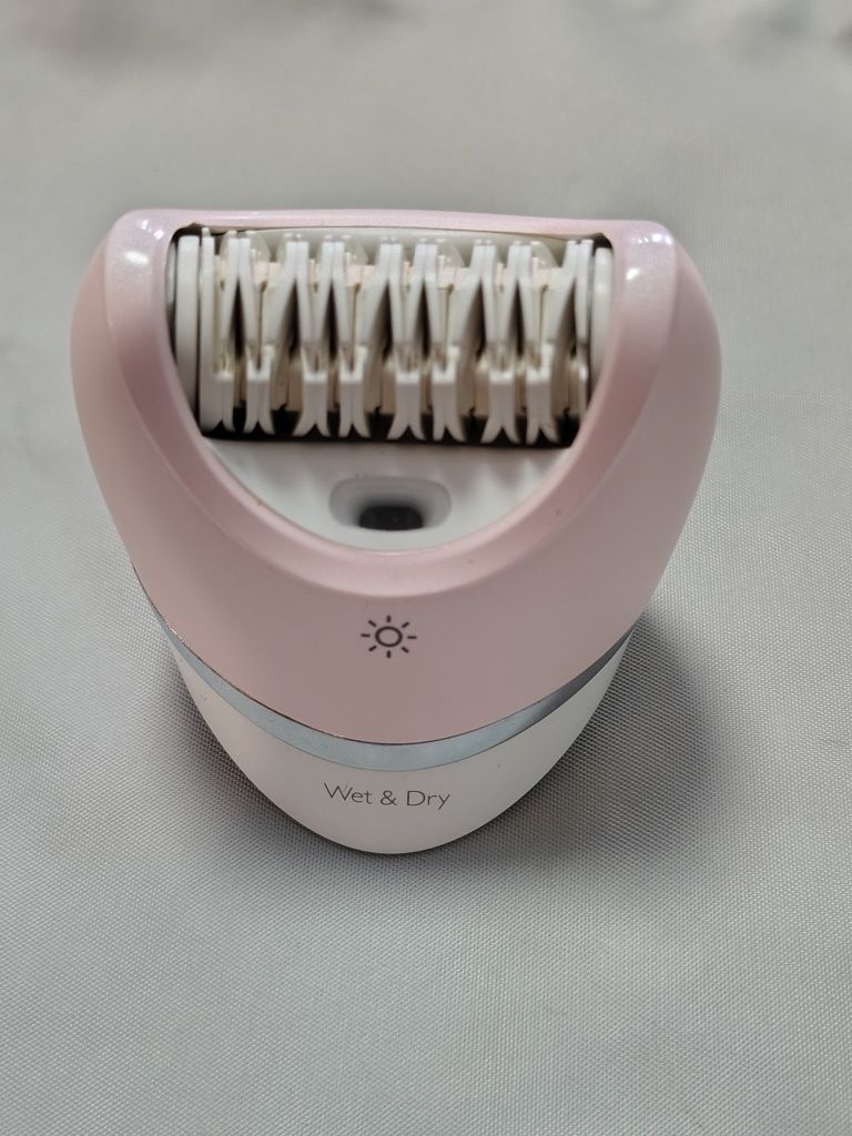 Philips Satinelle BRE600 епилатор – пълен комплект