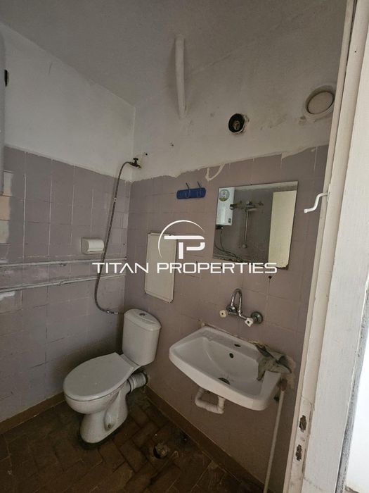 Дава се под наем Двустаен апартамент в Бургас, Изгрев - 45 кв.м за 280.5 € - Снимка #3