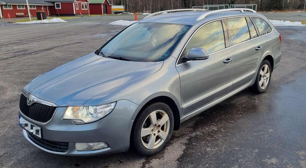 Skoda Superb 2.0tdi/4X4/170cp/Webasto