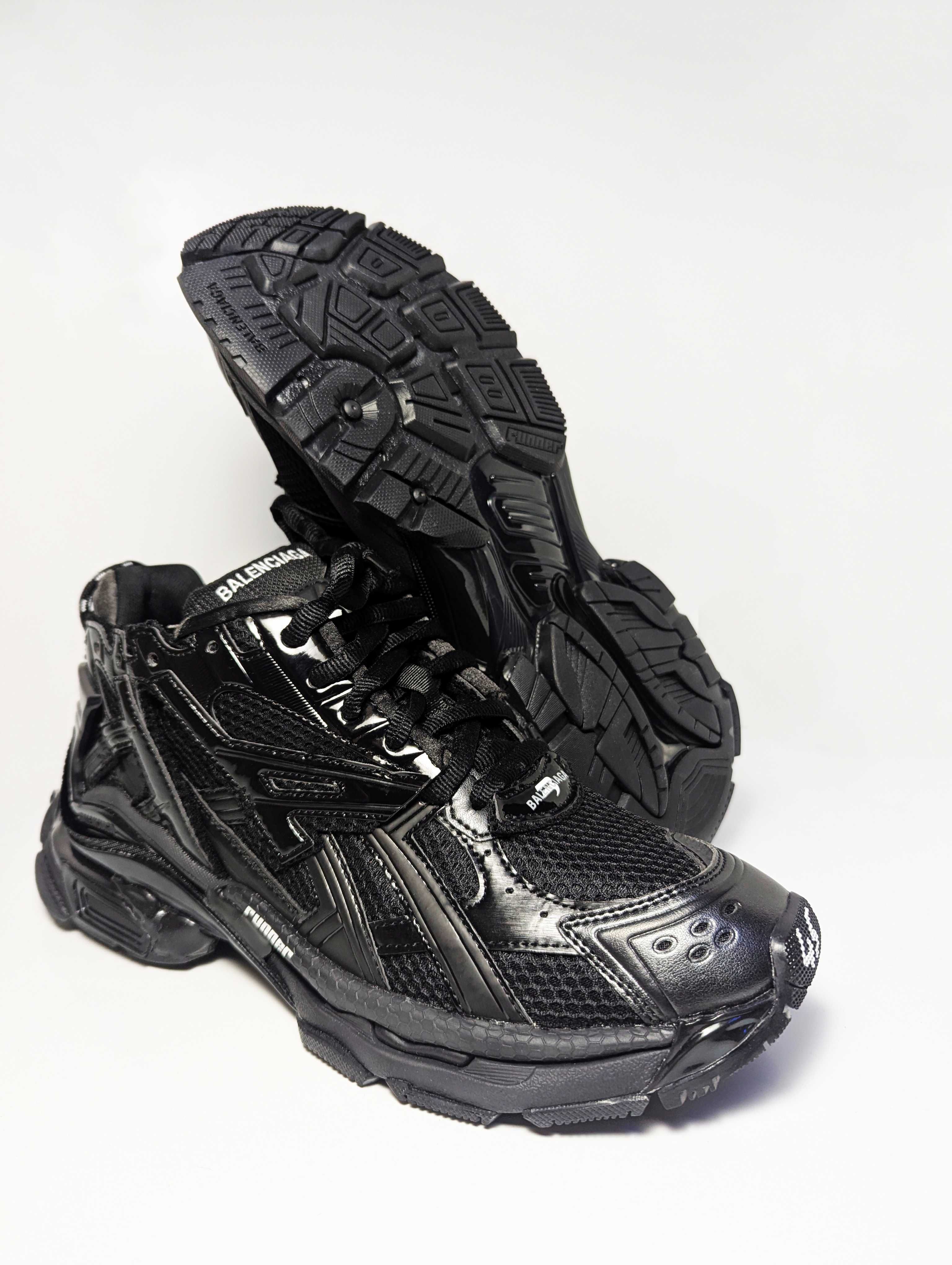 Balcenciaga Runner Black 46 НОВИ!
