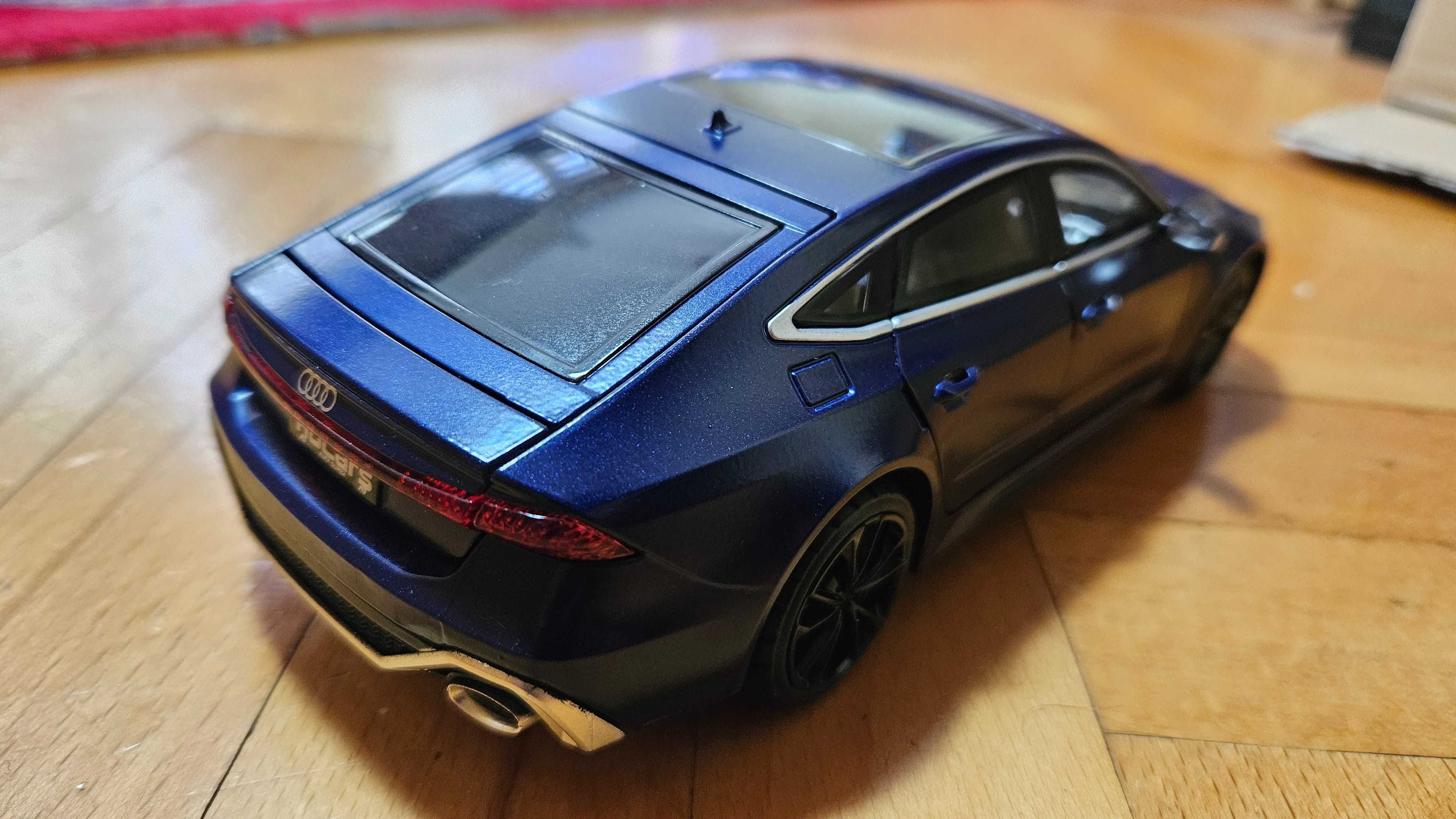 Macheta Audi RS7 1/24