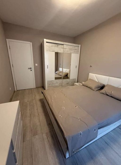 Дава се под наем Двустаен апартамент в Пловдив, Каменица 2 - 70 кв.м за 511 € - Снимка #2