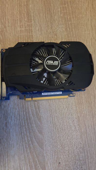 Placă video GT 1030 2 GB GDDR5