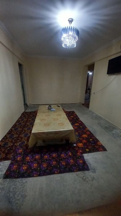 Qoraqamish  1/2   3/5/5  arendaga uy bor