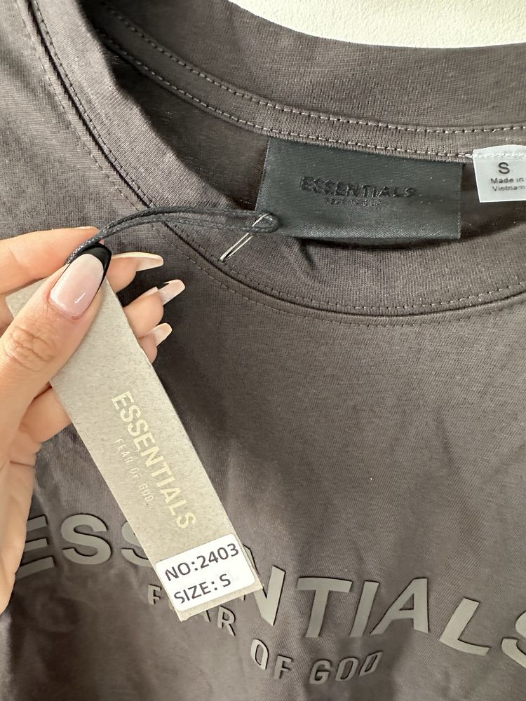 Тениски Essentials, Off-White и Stone Island