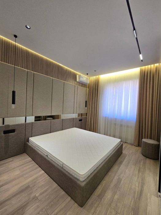 Жк Дрим Хаус! Сдаётся шикарная 3-ком квартира с авторским ремонтом!!!