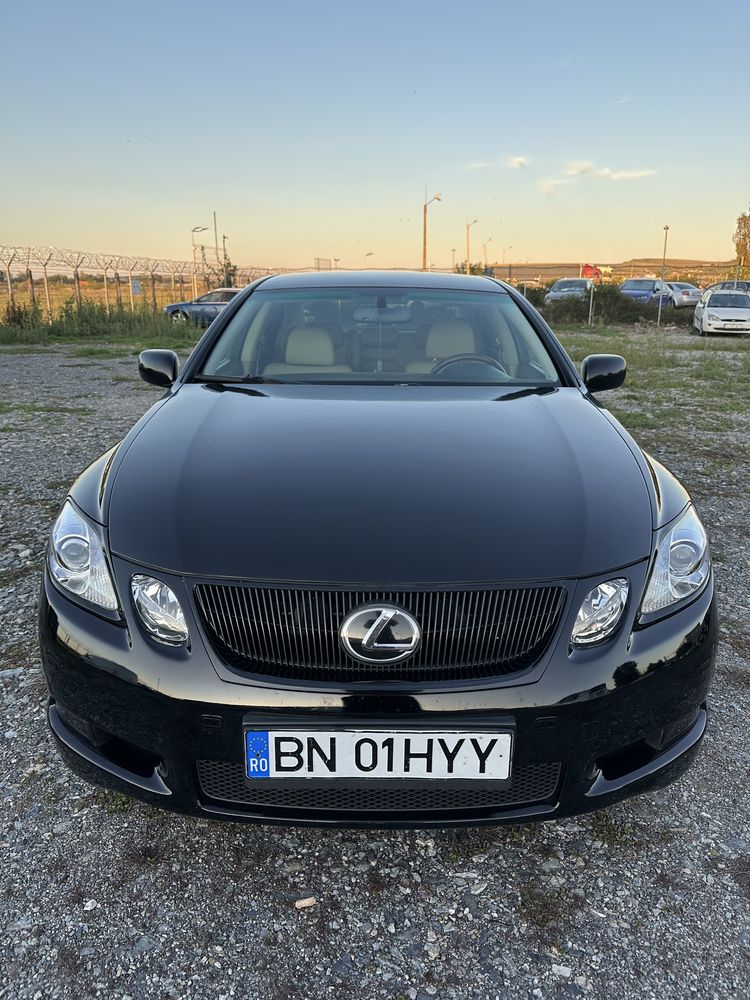 Lexus GS450h • 350 CP Hibrid