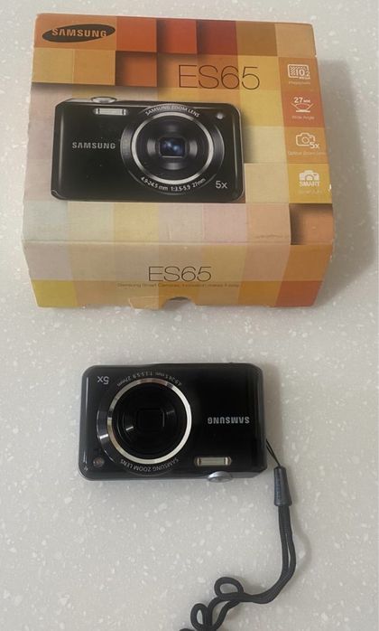 Цифровой фотоаппарат Samsung ES65