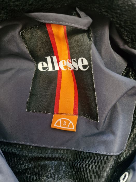 Мъжко Зимно Яке Ellesse Размер S и L / Тъмно Сиво / 100% Оригинал