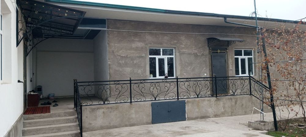 Прадаётся дом  политодел  хван ман гым  6хонали 6 сотих