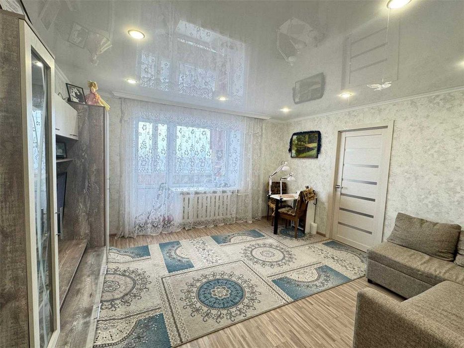 Продам 3х комн квартиру кухня 7м2 7 мкр