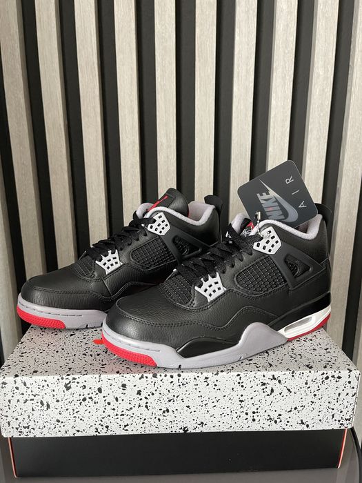 Jordan 4 bred noi