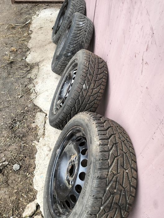 Jante cu prinderea 5x112 cu 4 cauciucuri  195-55-15