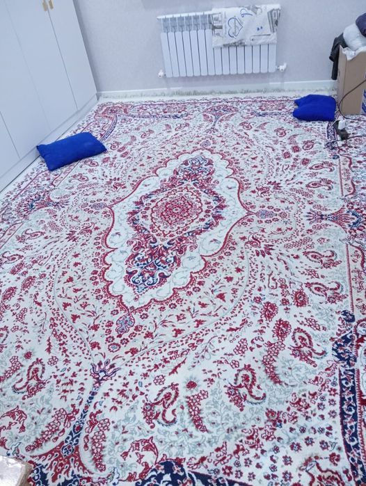 Продам ковры срочно