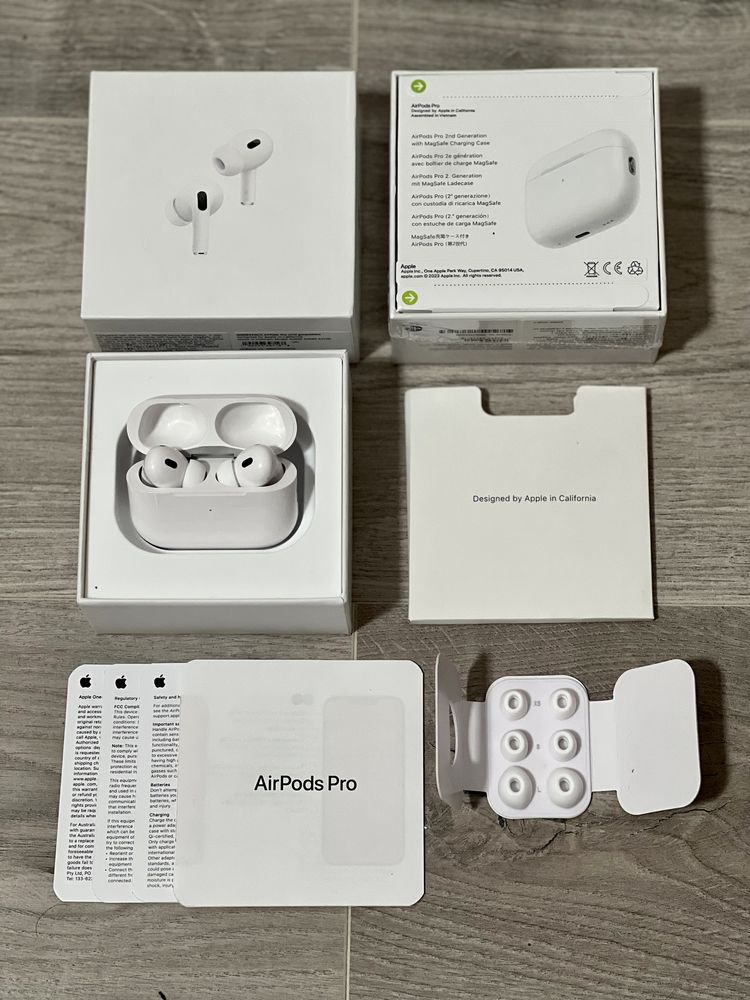 Airpods Pro 2 - 249 lei / TIMIȘOARA