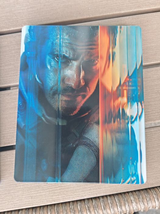 Call of Duty Black Ops 7 плюс метална кутия