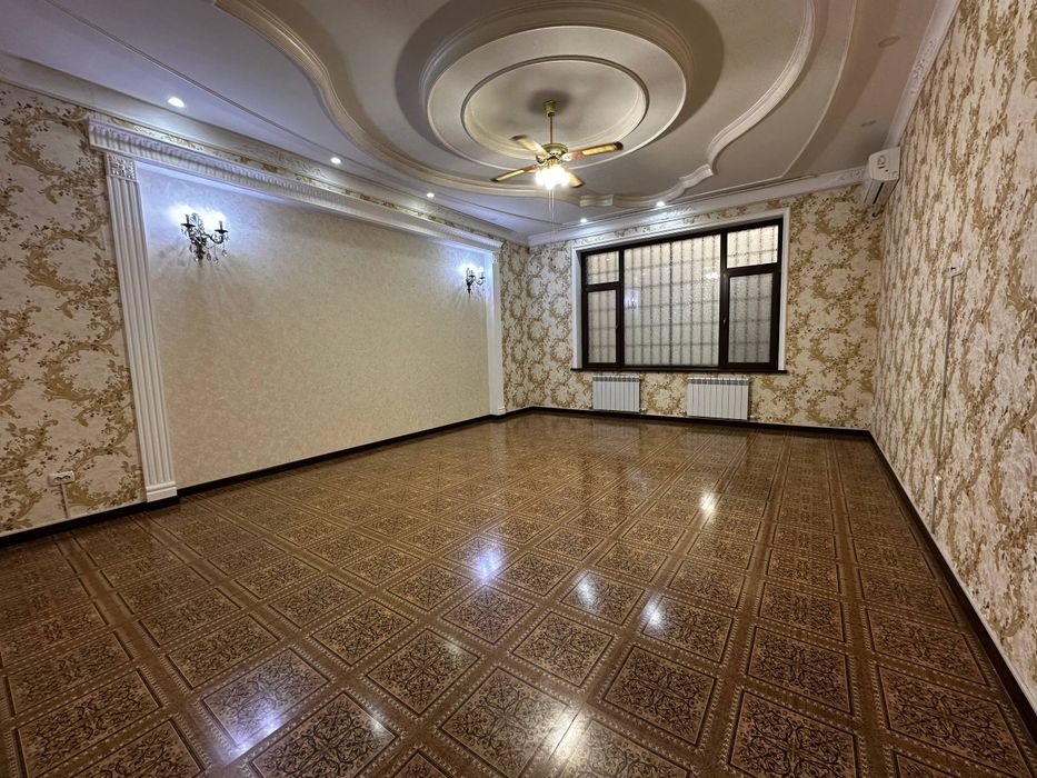 Мирзоулугбекский район Никитина 5 комнат 2500$