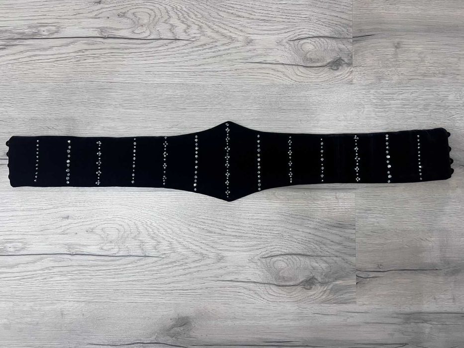 Корсет разных цветов и фасонов