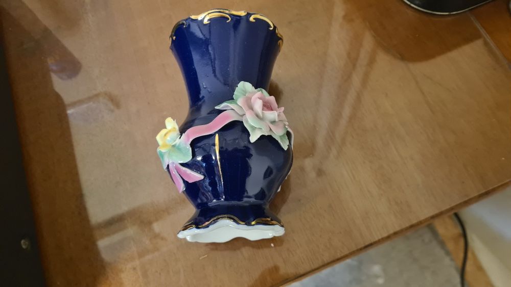 Vaza Vintage lucrata manual