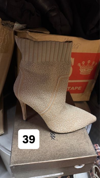 Новая женская обувь