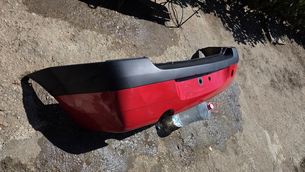 Bară spate Dacia Logan roșu an 2009.