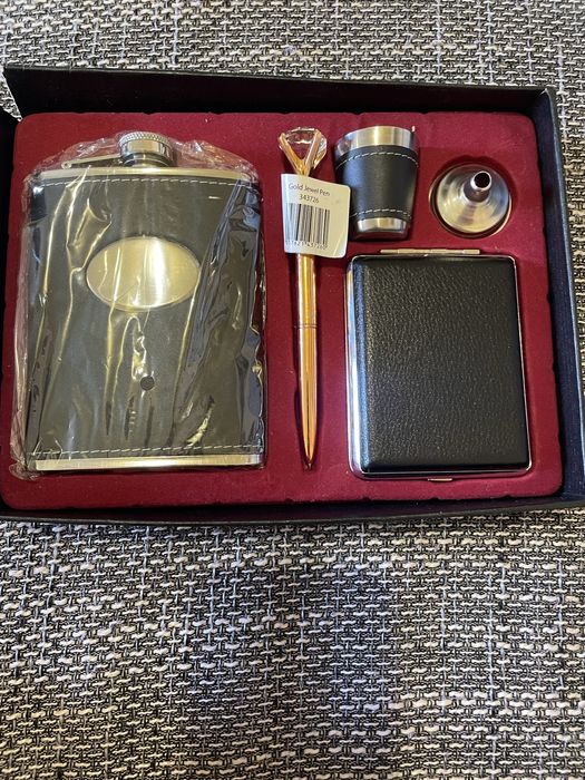 Set cadou cu tabacheră