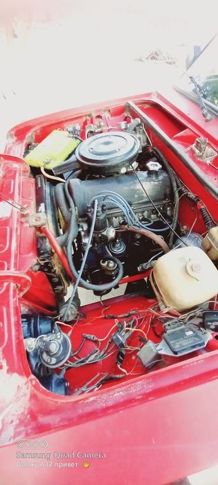 Ваз 2103 сотилади 
Матор 06 мой йемайди ходовой коро