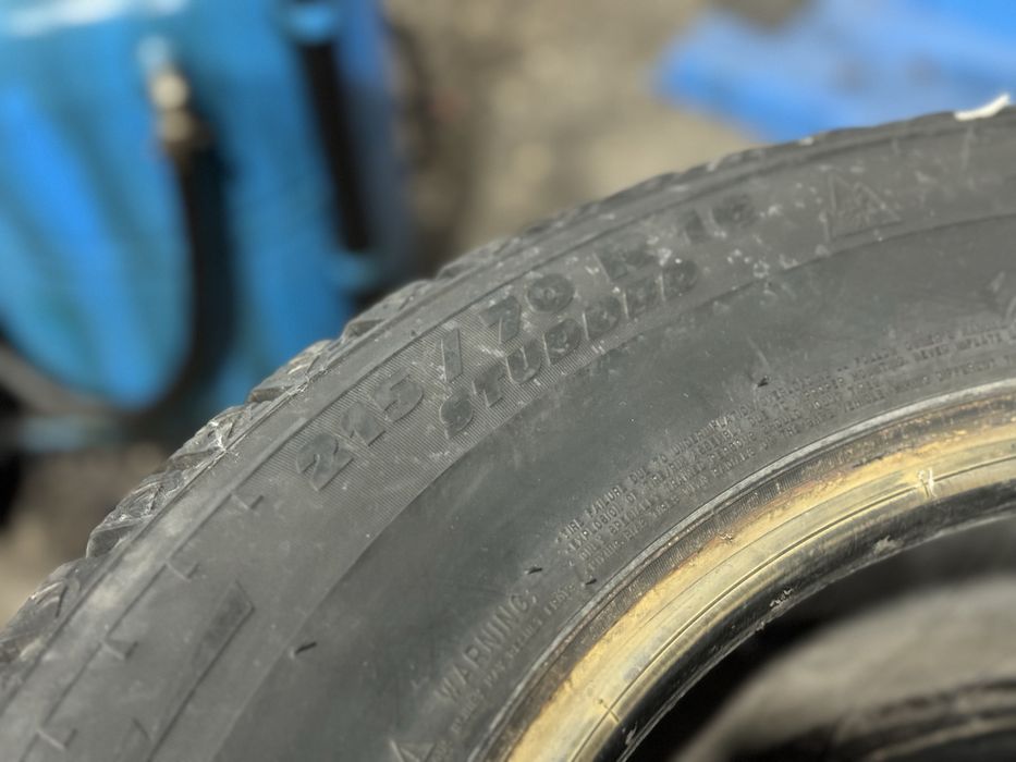 Michelin latitude 215/70/16