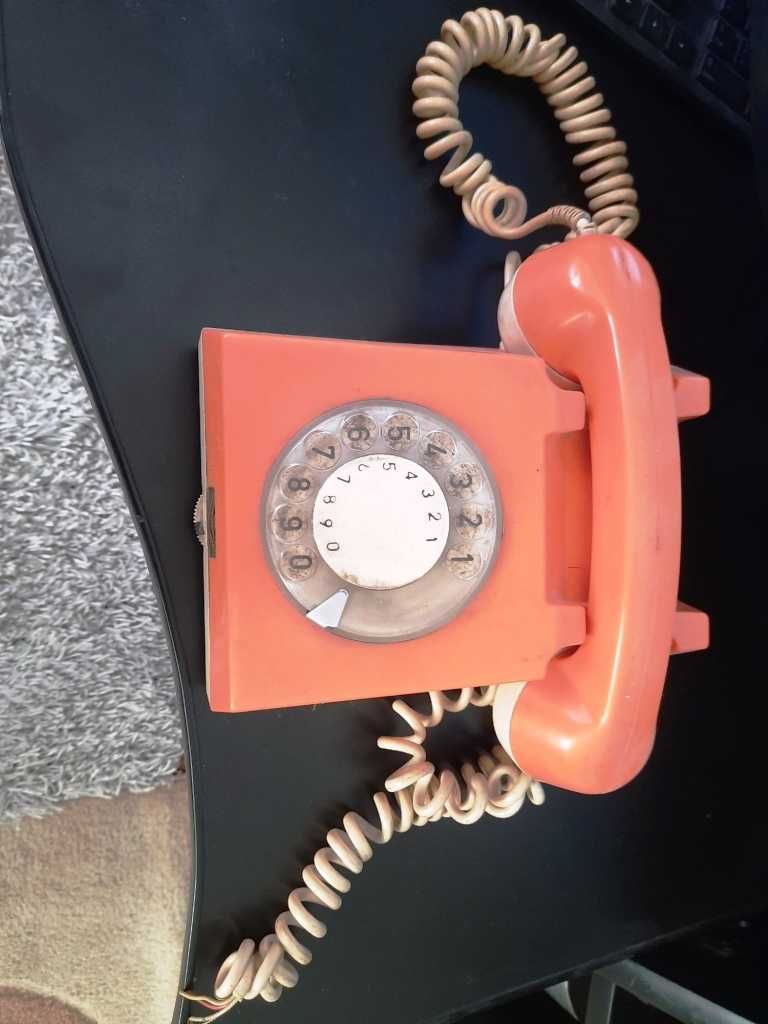 Telefon vintange cu disc