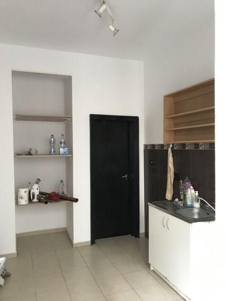 Дава се под наем Офис в София, Център - 110 кв.м за 750 € - Снимка #4