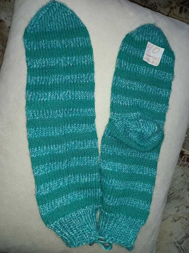 ръчно плетени  чорапи 40% вълна