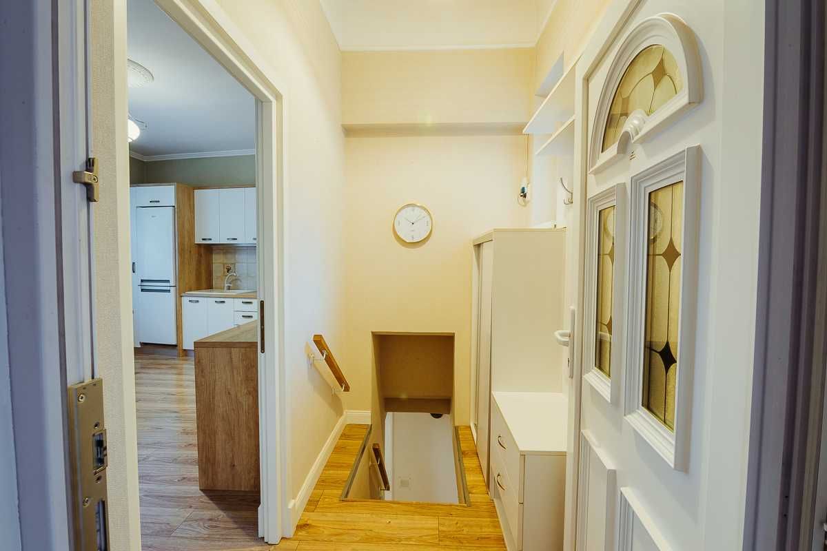Chirie Apartament Ultracentral la Casa Mobilat Oradea Baraganului