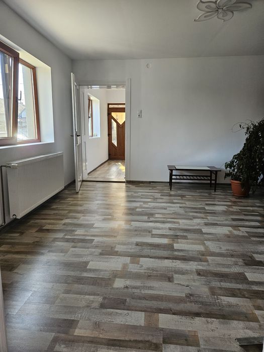 Vand casa in gilau