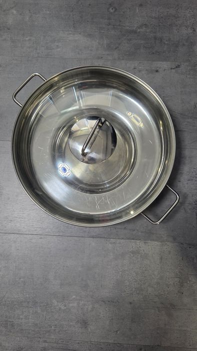 WMF  Тиган с две дръжки и капак