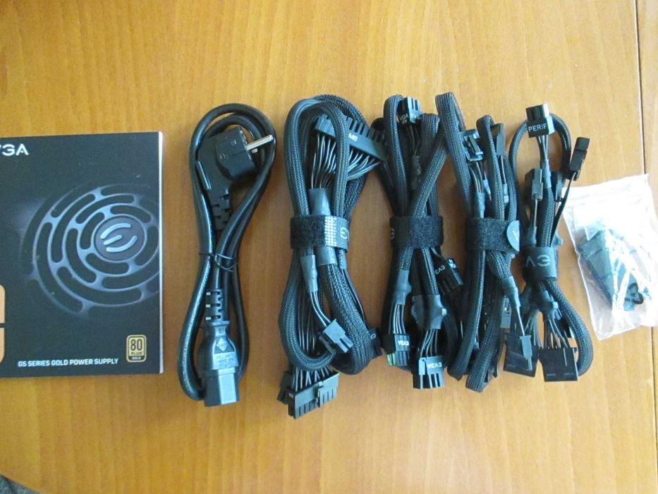 Мoдулно захранване EVGA SuperNOVA 650 G5 80 Plus Gold 650W, ATX 2.4