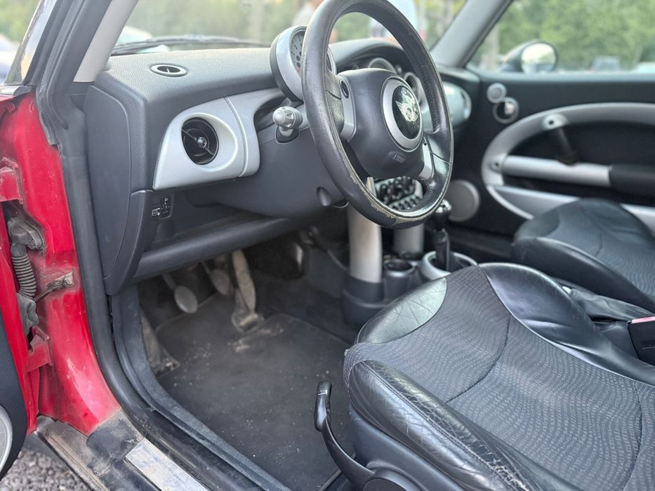 Mini Cooper 2002, gaz