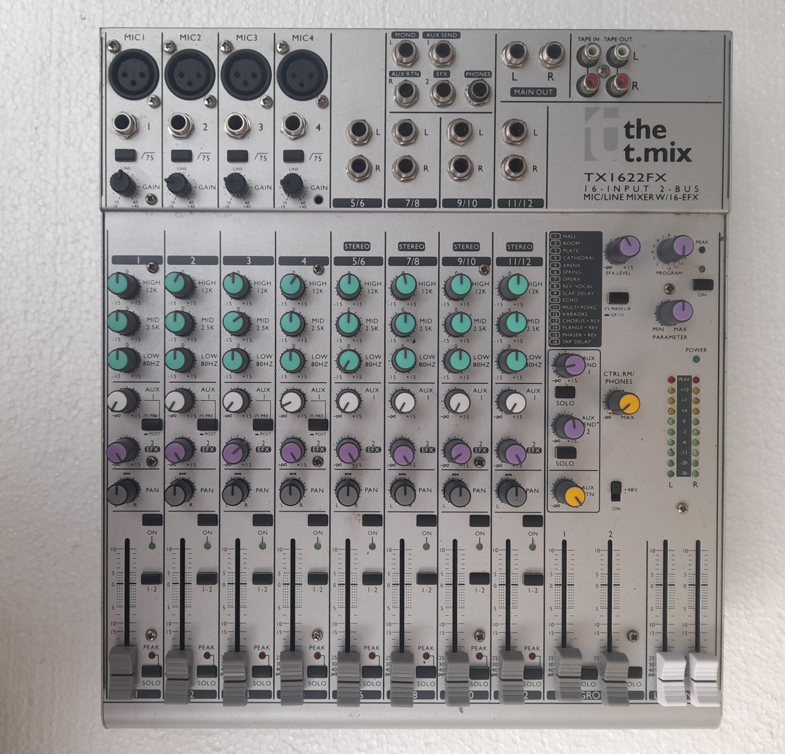 the t.mix  mixer audio cu efecte voce