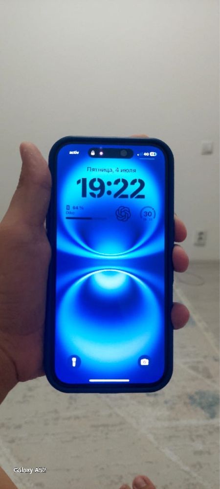 iPhone 16 256GB продам