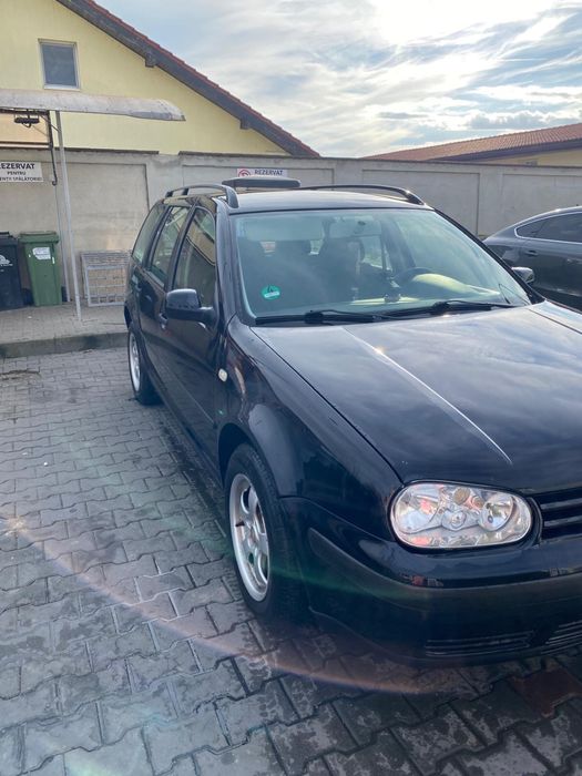 Golf 4 din 2000 1.6 benzina in stare buna masina se vinde cu fiscal.