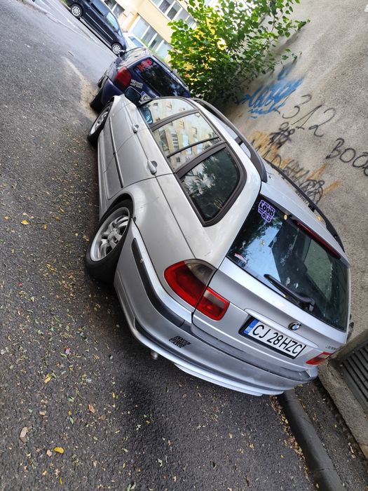 Vând întreg fara acte și fara fiscal pentru piese , BMW E46 320D