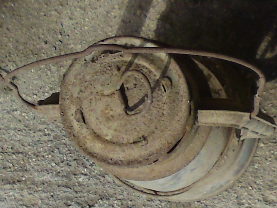 Продавам много стар антикварен газов фенер Глобус