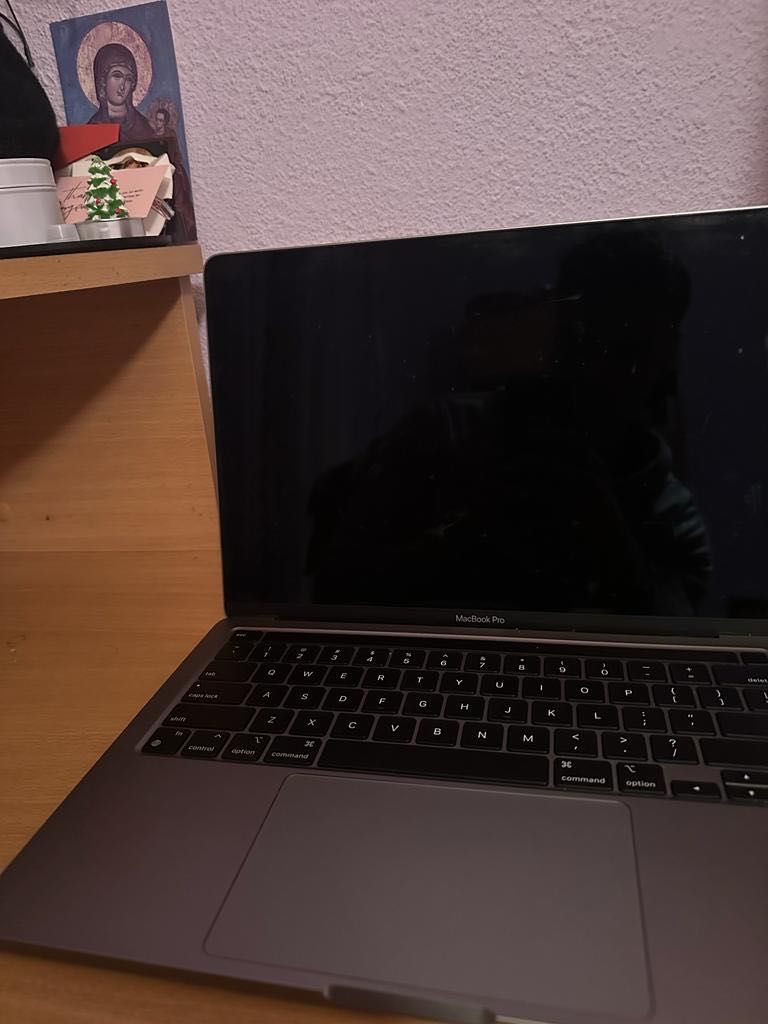 Laptop APPLE MacBook Pro 13-inch MacBook Pro - Space Gray /8GB/256GB