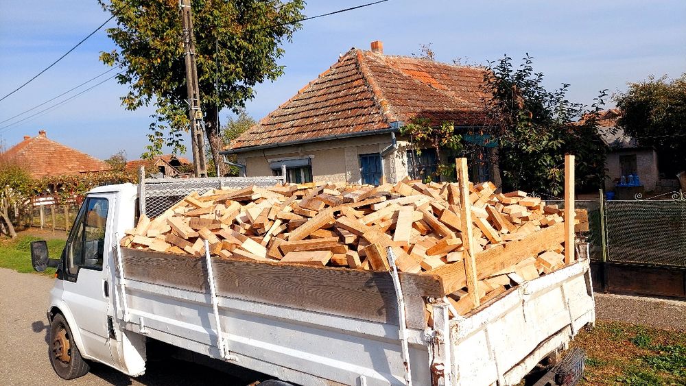 Lemne de foc deseuri la 1700 lei
