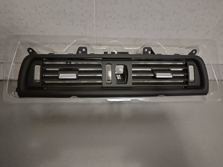 Grila ventilatie BMW F10